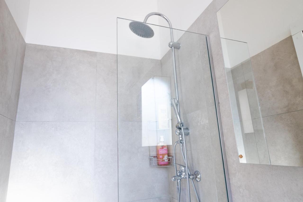 Mediterranean House - 12 Min From Acropolis! Apartment Athena Bagian luar foto